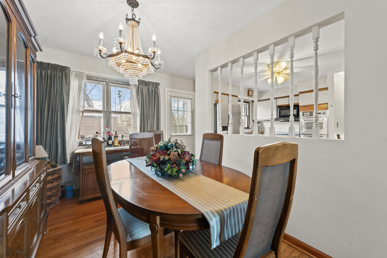 815 Silver Lake Road Cary, IL 60013 - Photo 8 of 27 Gallery Image 8