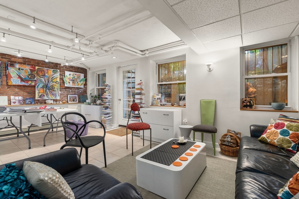 236 Walnut Street Brookline, MA 02445 - Photo 24 of 27