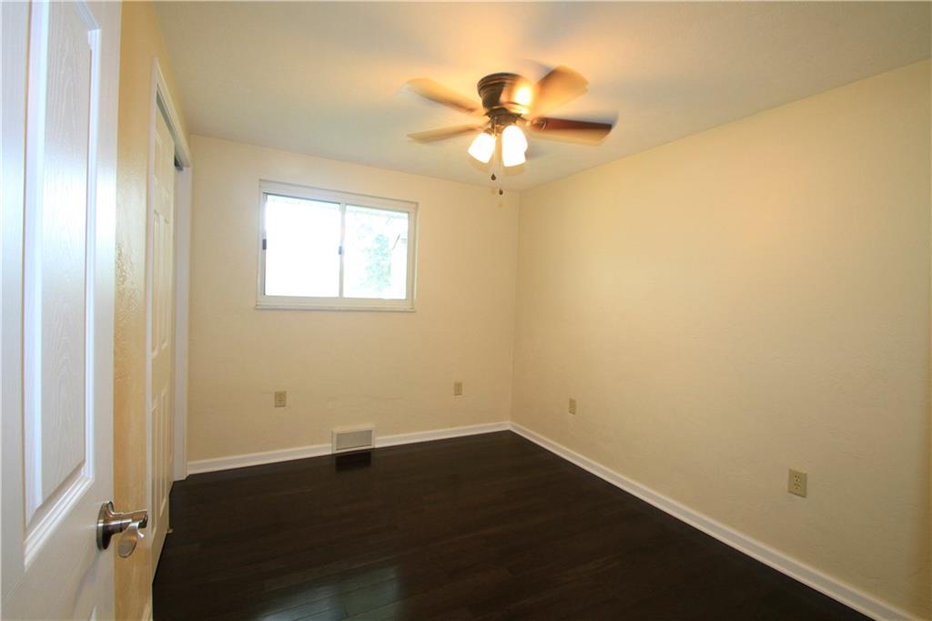101 Louis Street McKees Rocks, PA 15136 - Photo 12 of 24 2nd bedroom
