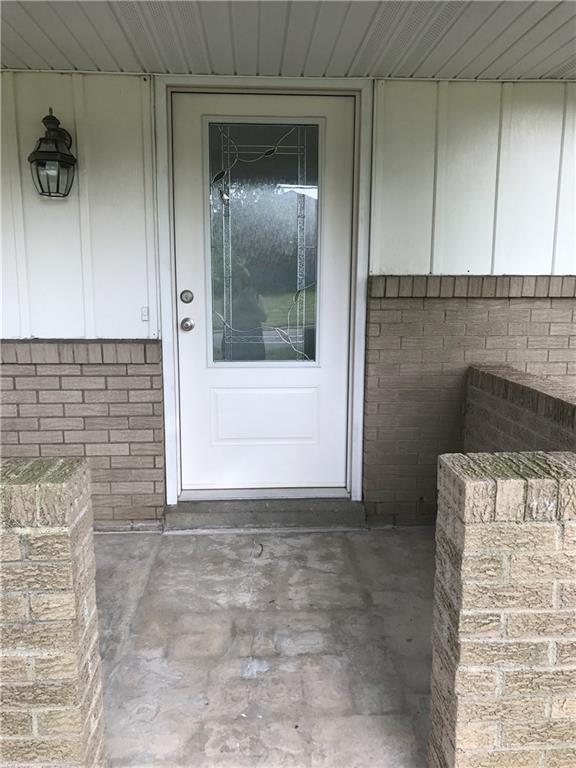 101 Louis Street McKees Rocks, PA 15136 - Photo 3 of 24 Front door