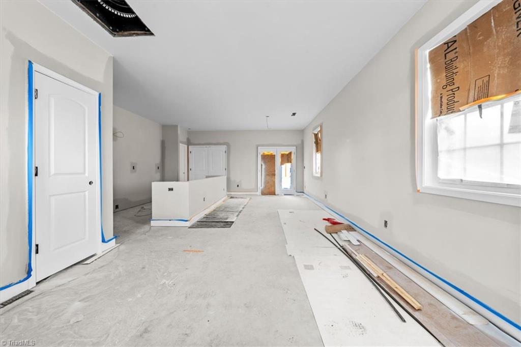 1006 Grace Street High Point, NC 27260 - Photo 6 of 21 Gallery Image 6