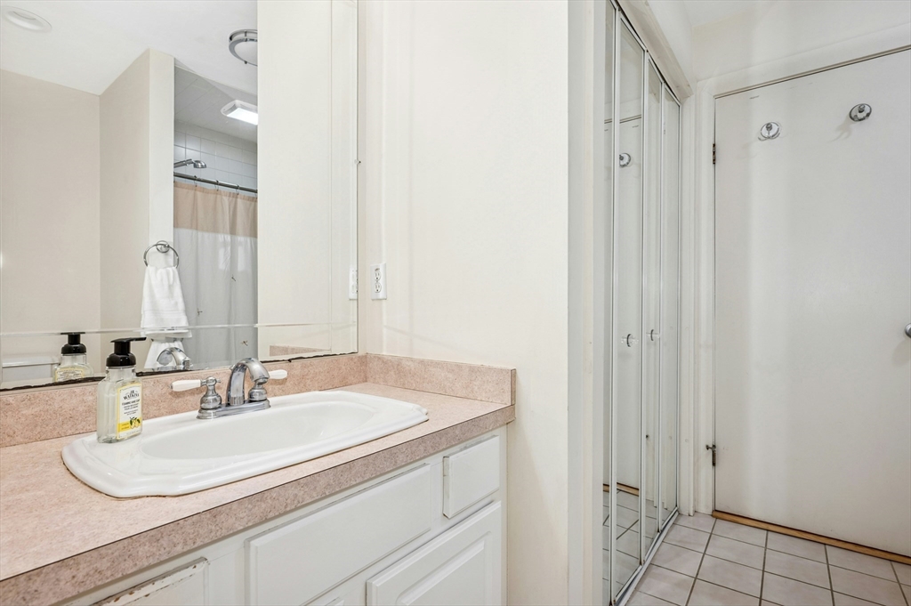 25 Warren Street Upton, MA 01568 - Photo 23 of 40 Gallery Image 23