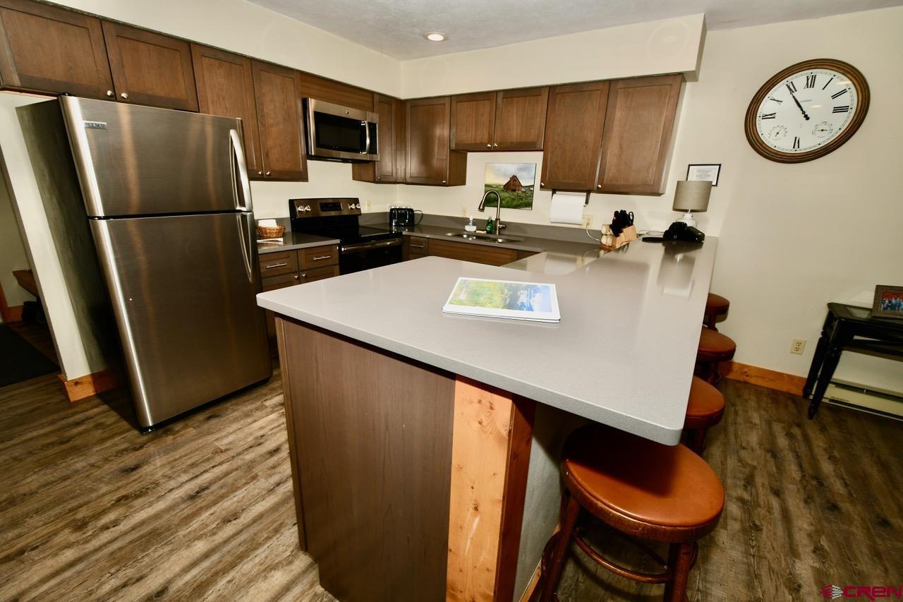 20 Hunter Hill Road, Unit 207 Crested Butte, CO 81225 - Photo 12 of 35 Gallery Image 12