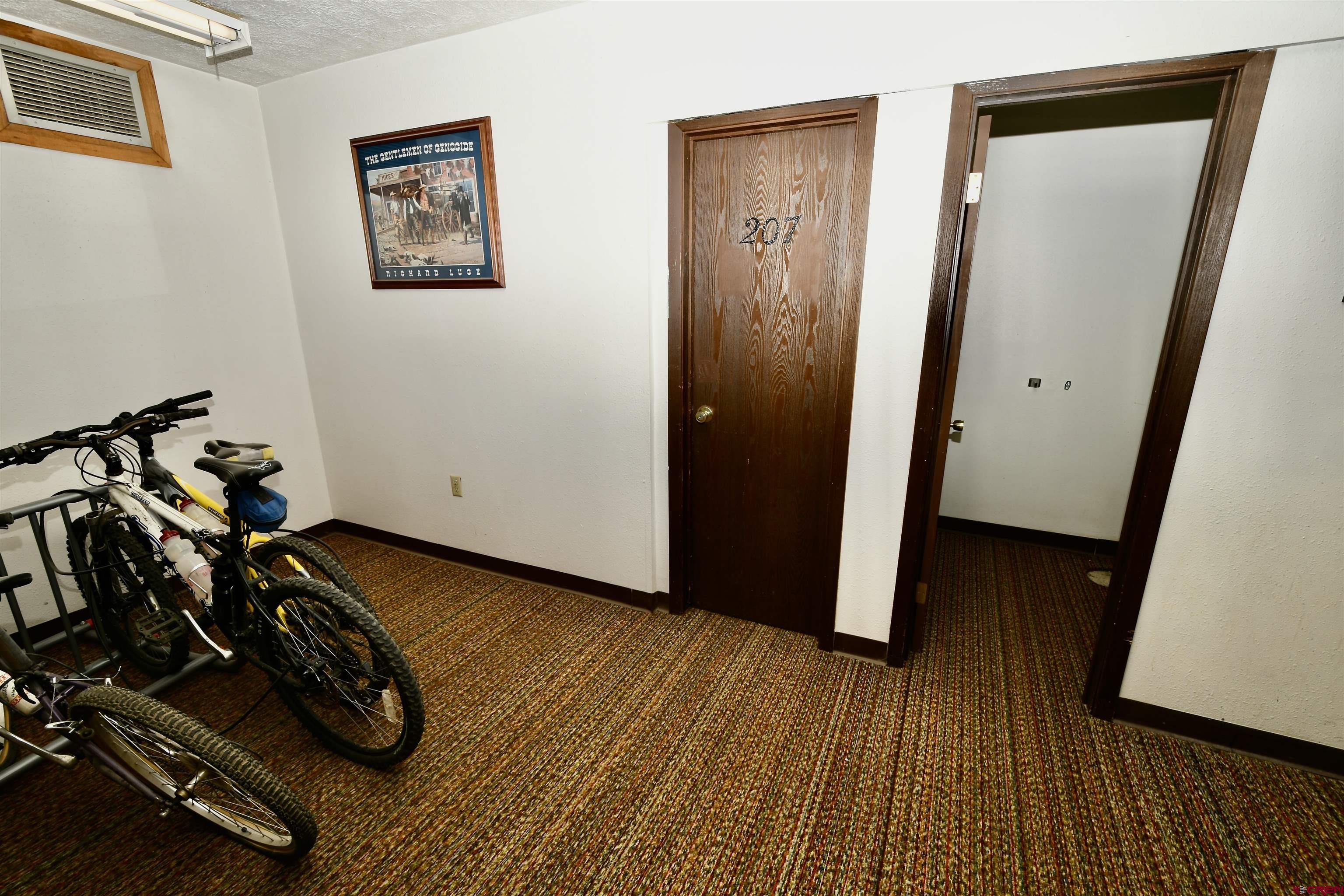 20 Hunter Hill Road, Unit 207 Crested Butte, CO 81225 - Photo 34 of 35 Gallery Image 34