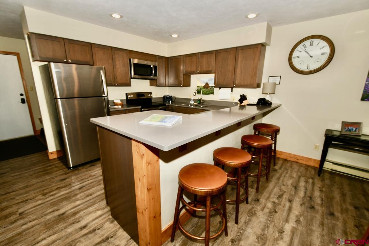 20 Hunter Hill Road, Unit 207 Crested Butte, CO 81225 - Photo 10 of 35 Gallery Image 10