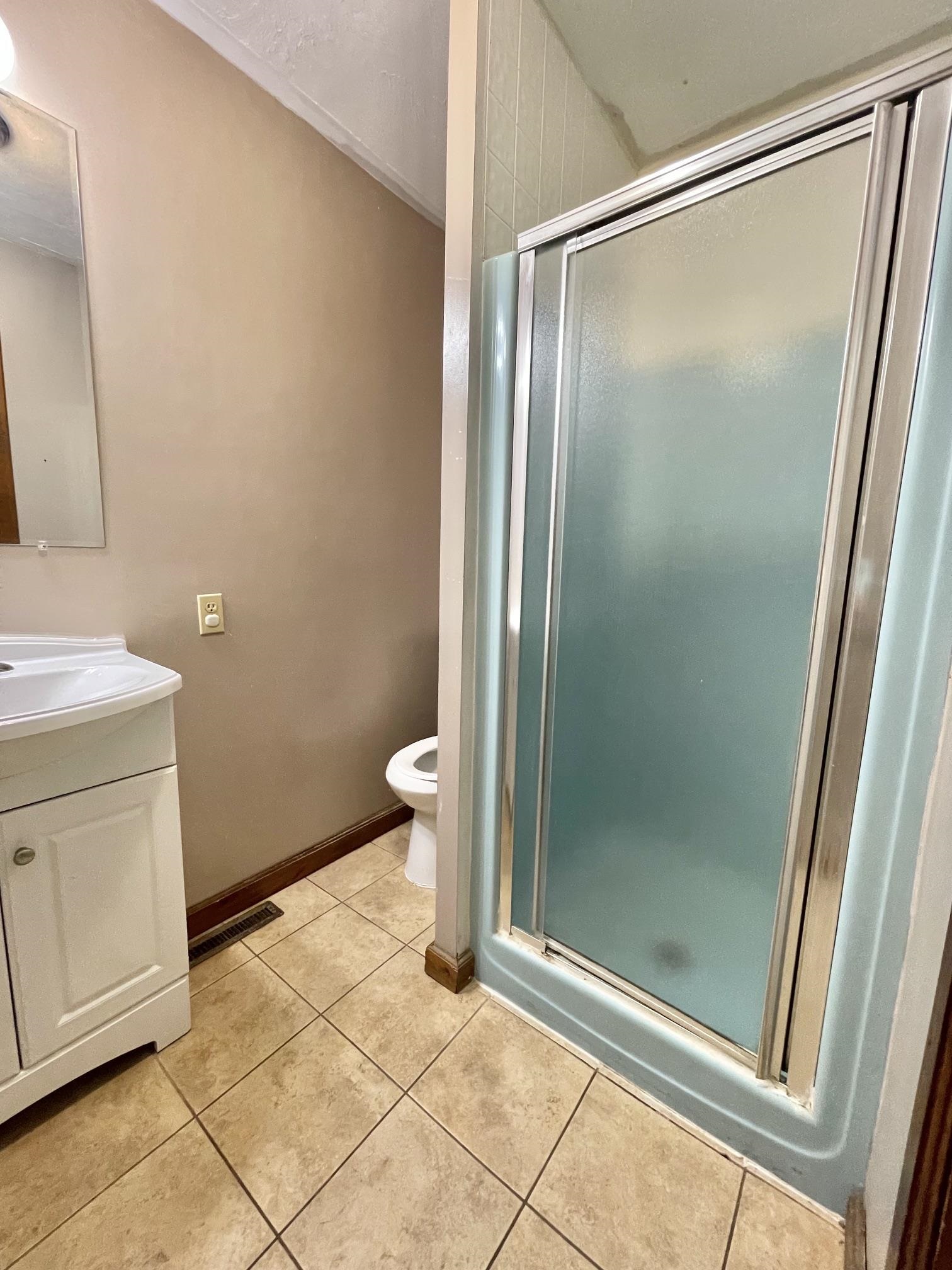703 Division Owosso, MI 48867 - Photo 19 of 28