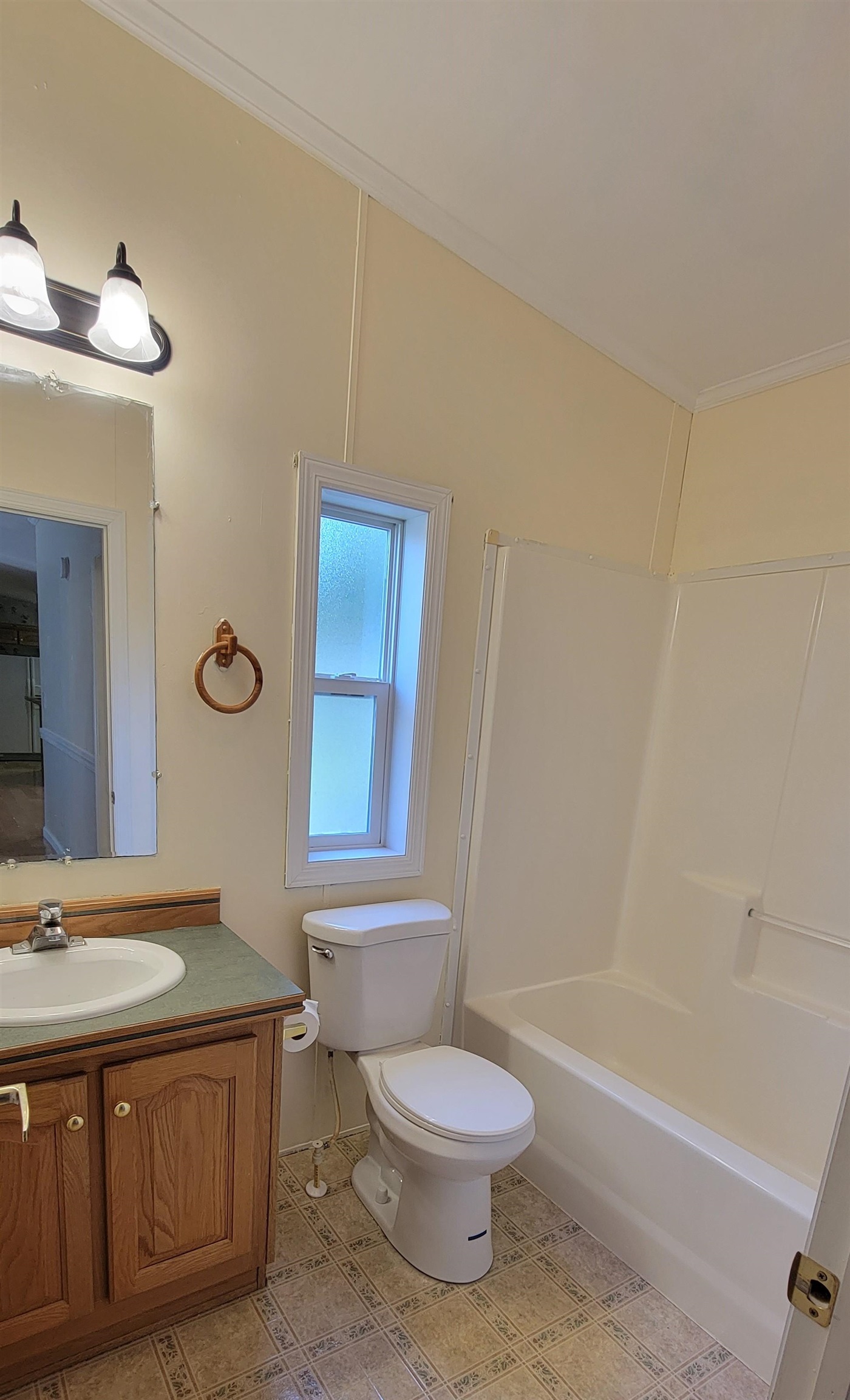 58 Temple Drive Rochester, NH 03868 - Photo 16 of 29