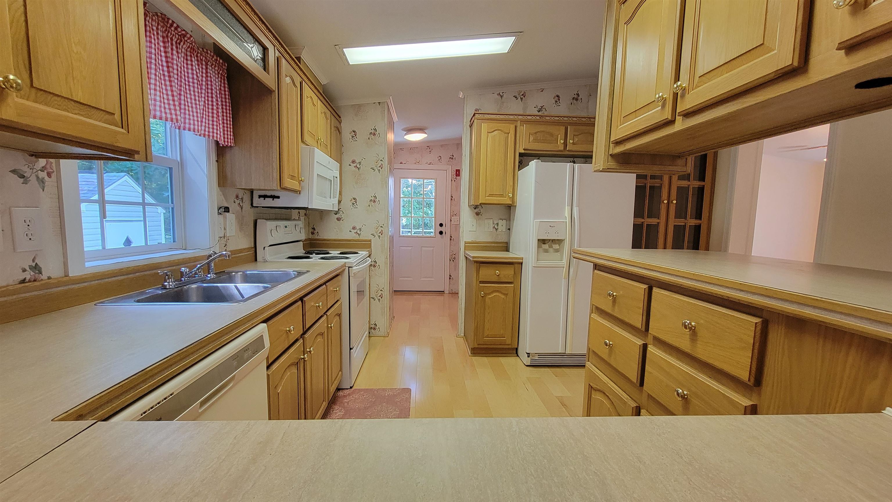 58 Temple Drive Rochester, NH 03868 - Photo 28 of 29