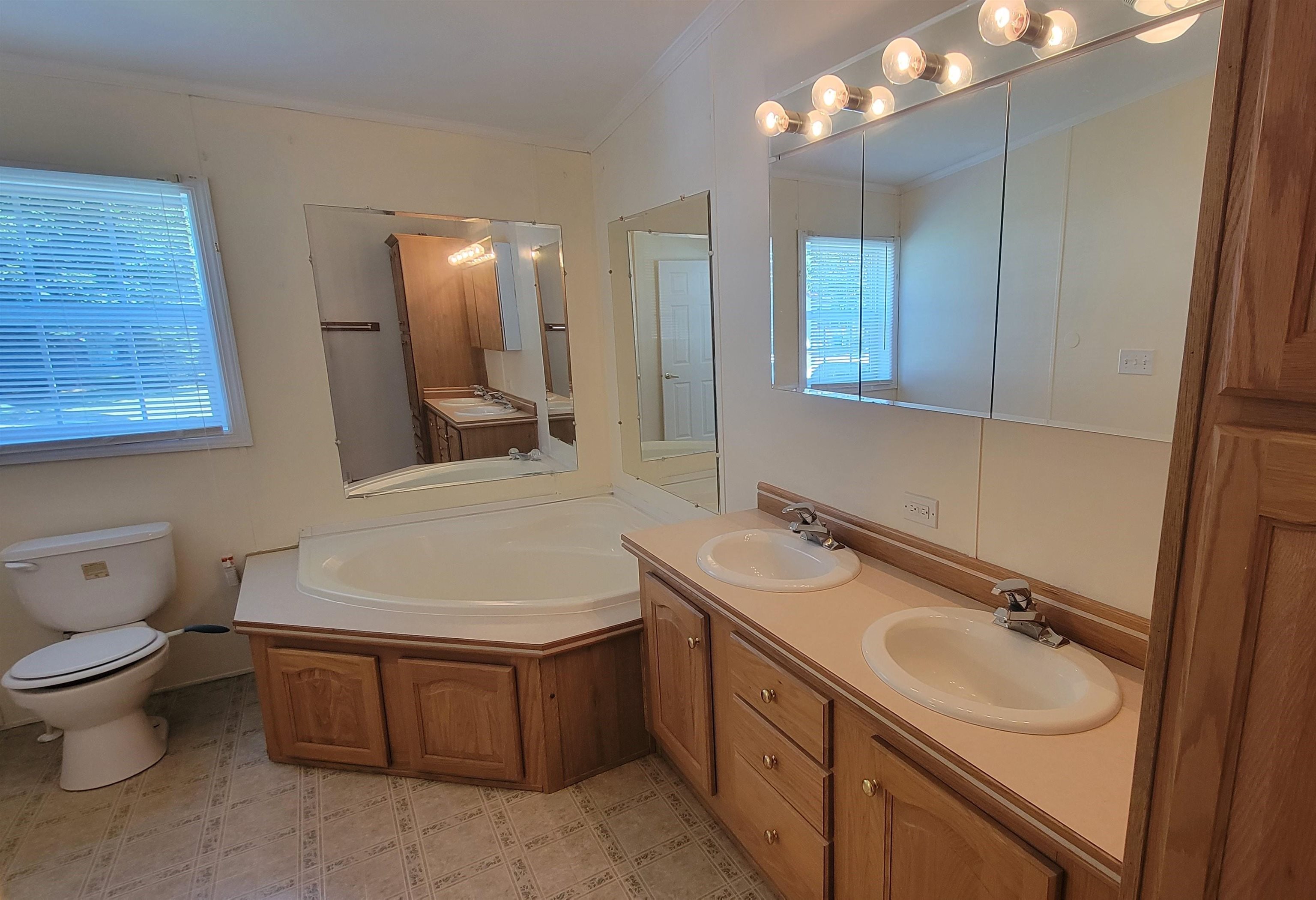 58 Temple Drive Rochester, NH 03868 - Photo 7 of 29