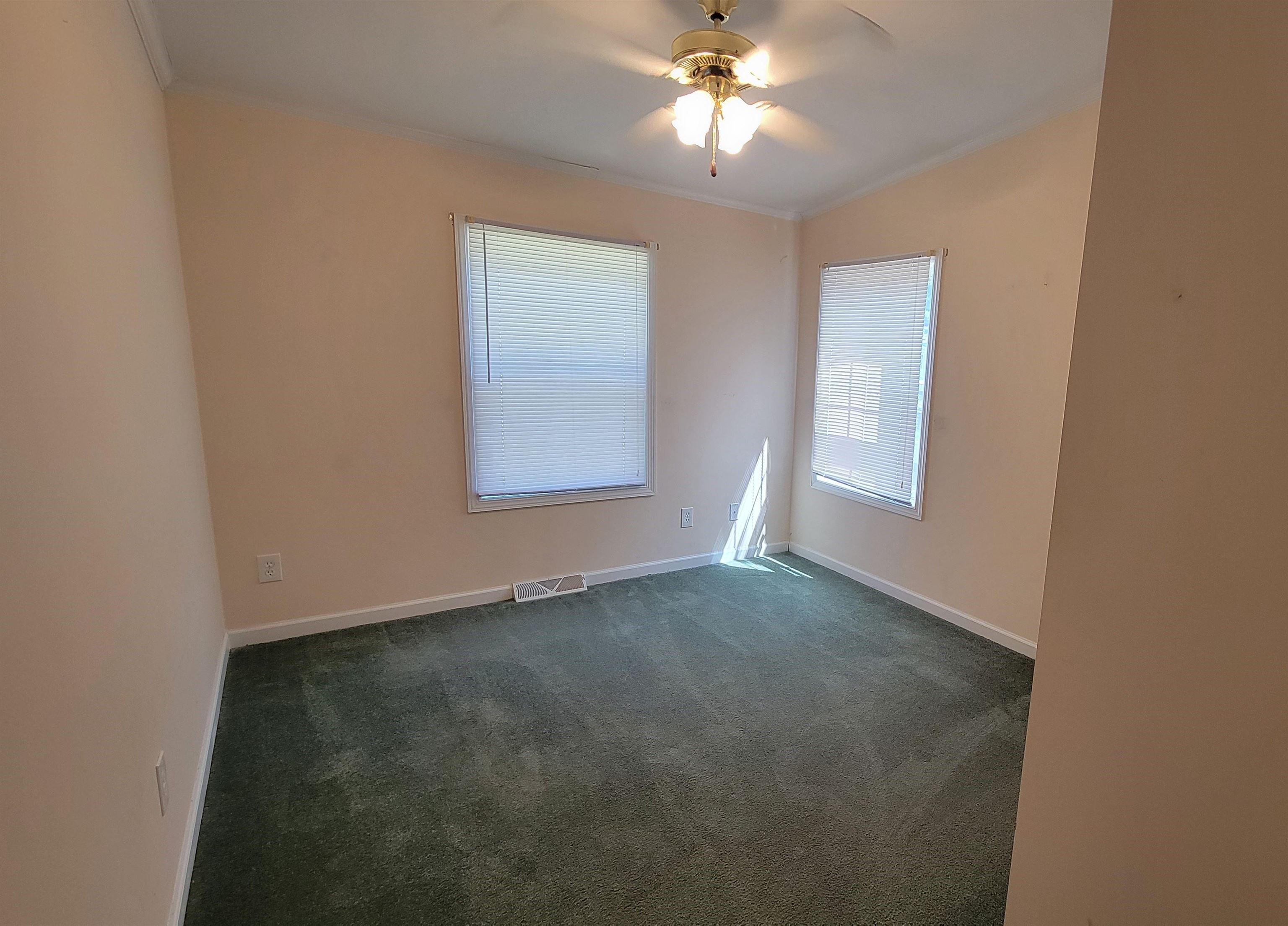 58 Temple Drive Rochester, NH 03868 - Photo 10 of 29