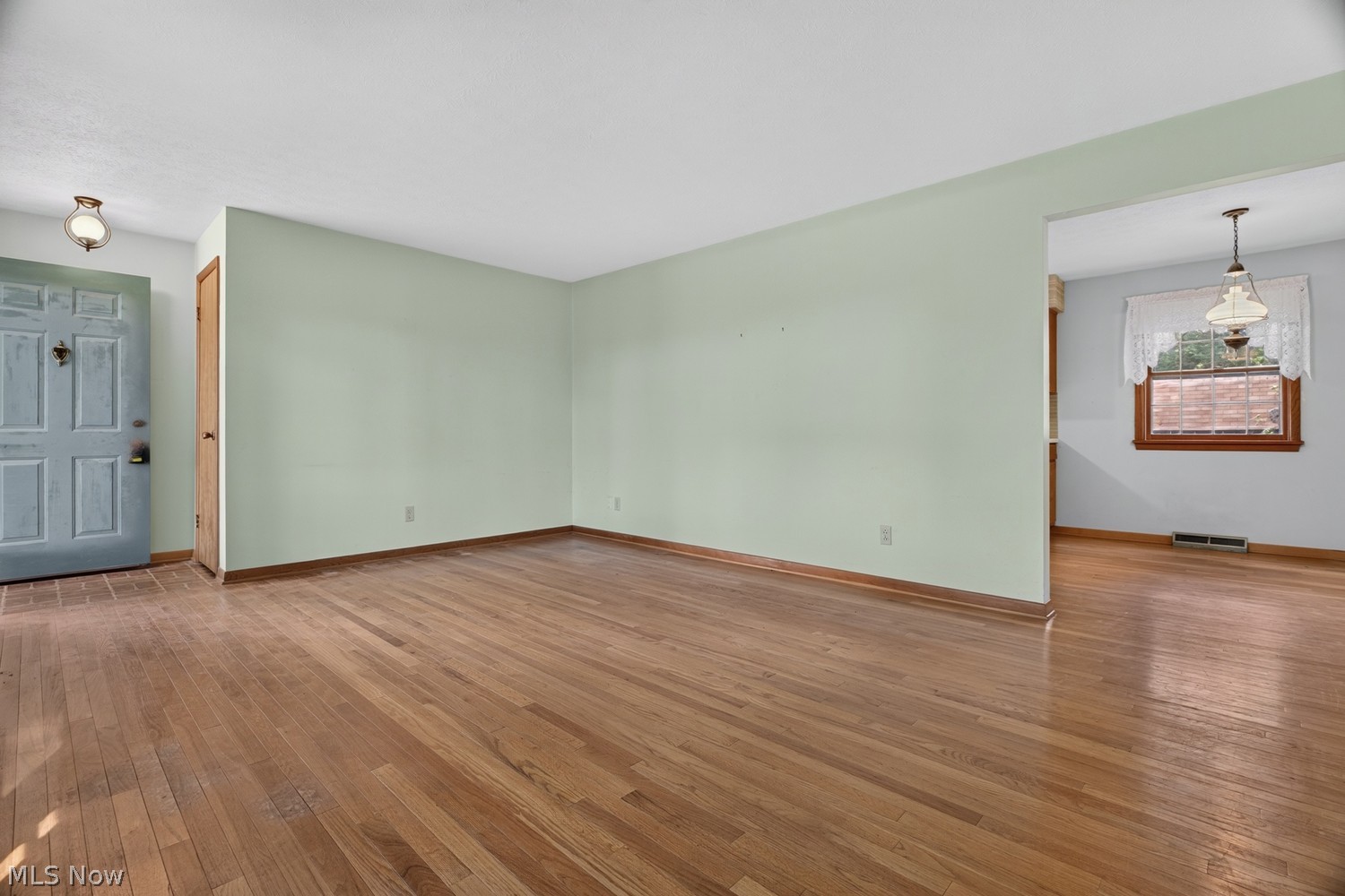 1593 Vermilion Road Vermilion, OH 44089 - Photo 23 of 31 Gallery Image 23