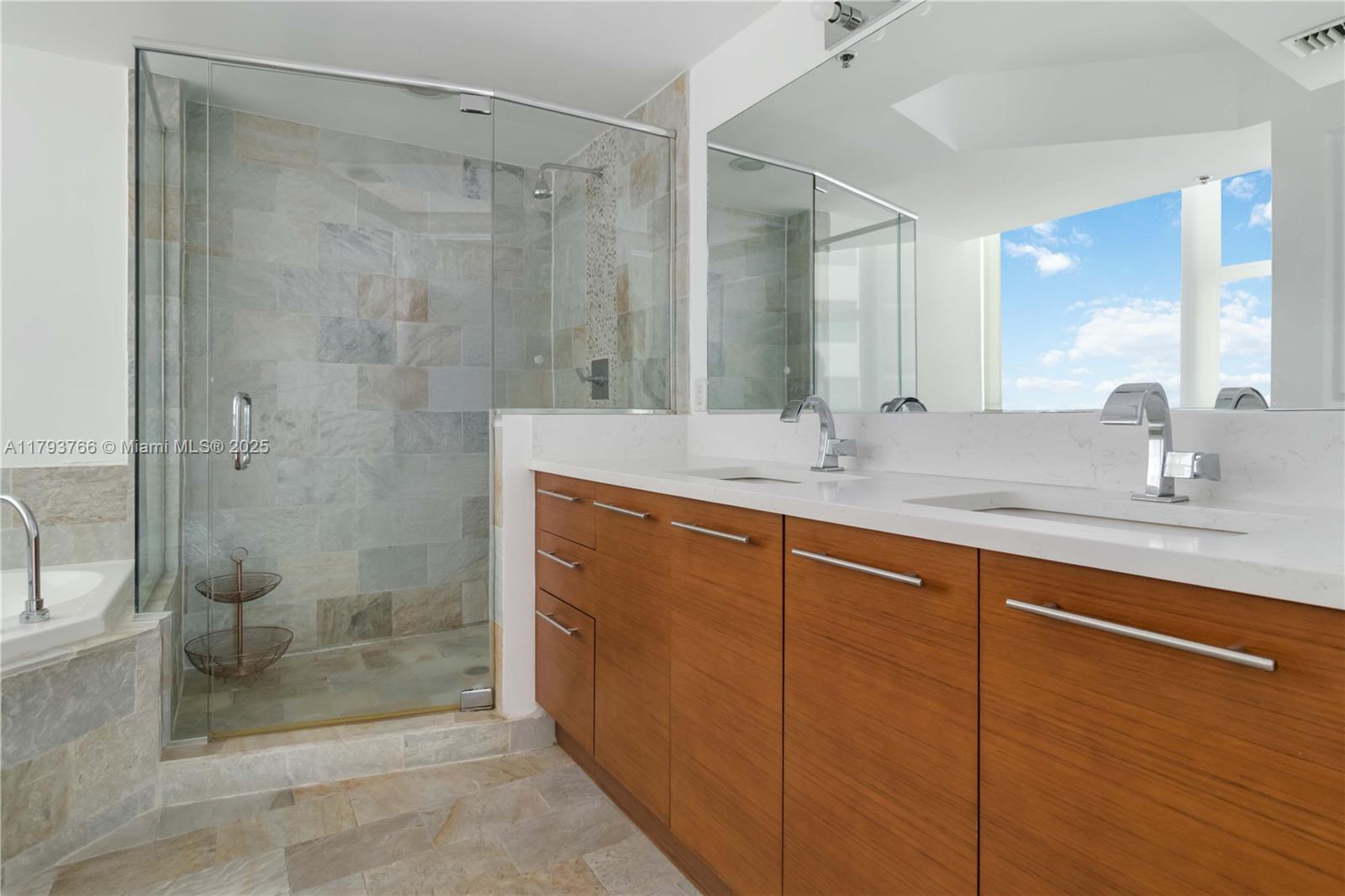 2681 North Flamingo Road, Unit 1808S Sunrise, FL 33323 - Photo 25 of 55