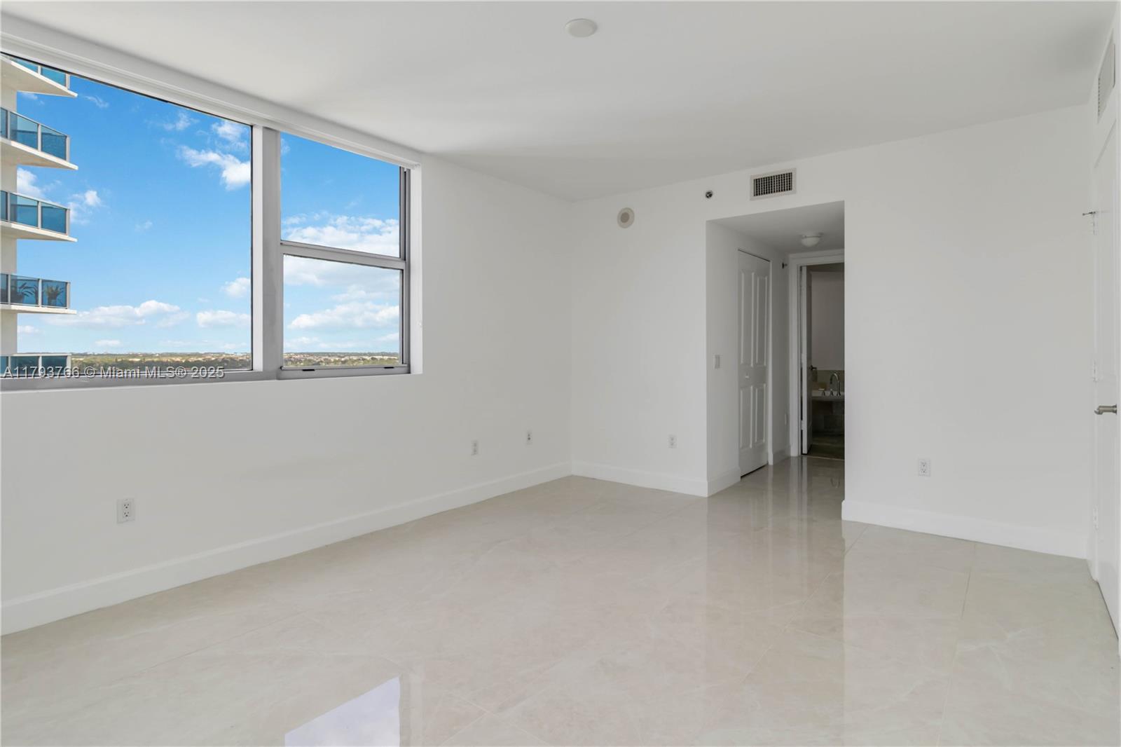 2681 North Flamingo Road, Unit 1808S Sunrise, FL 33323 - Photo 34 of 55