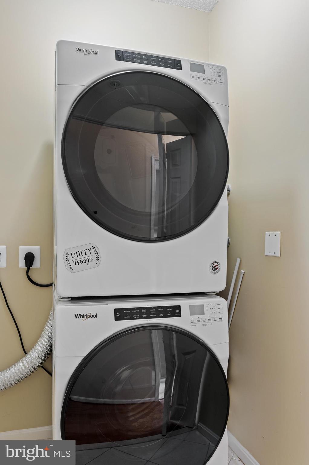 19355 Cypress Ridge Terrace, Unit 406 Leesburg, VA 20176 - Photo 25 of 32