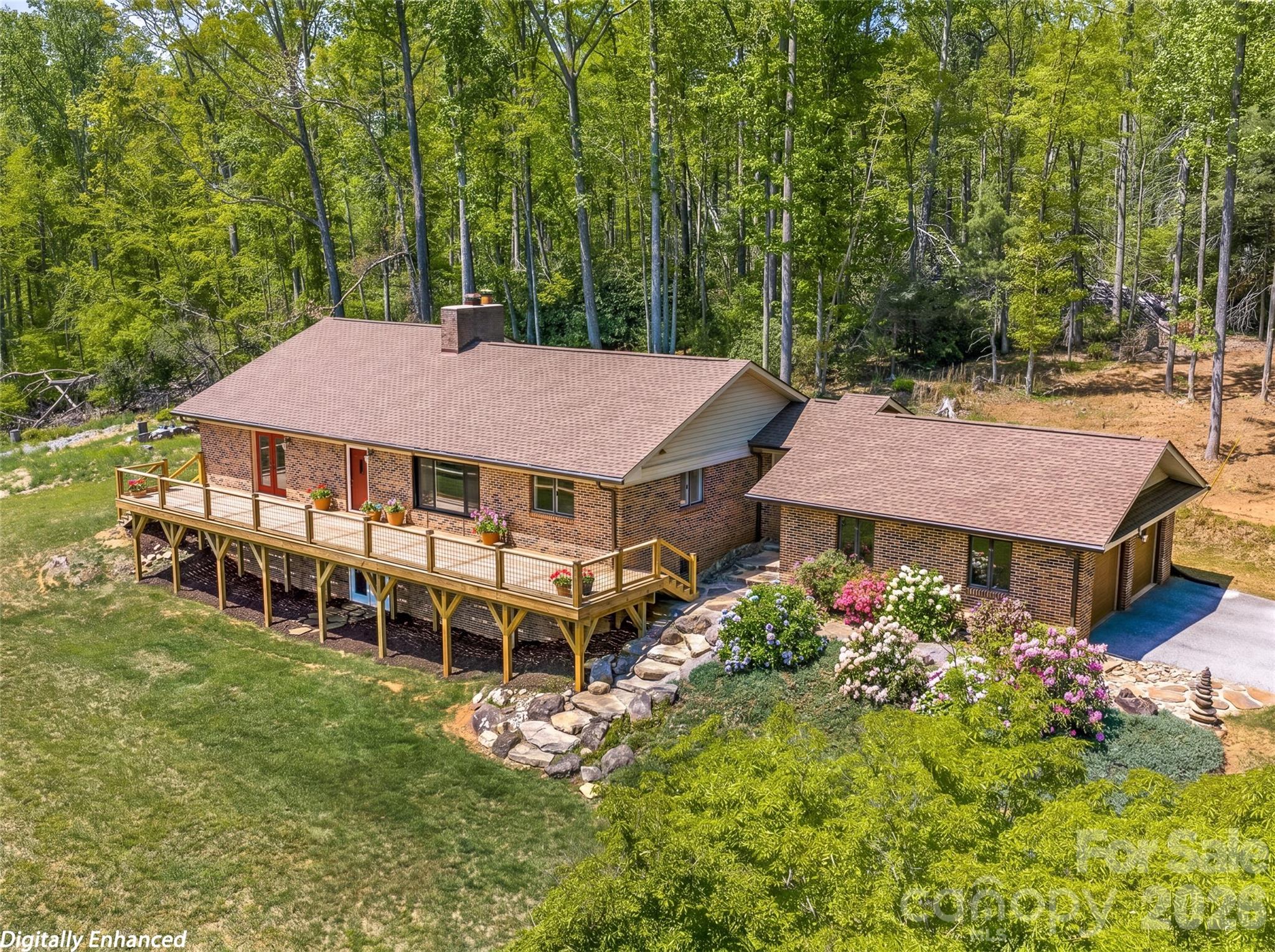 195 Red Bird Road Spruce Pine, NC 28777 - Photo 1 of 48
