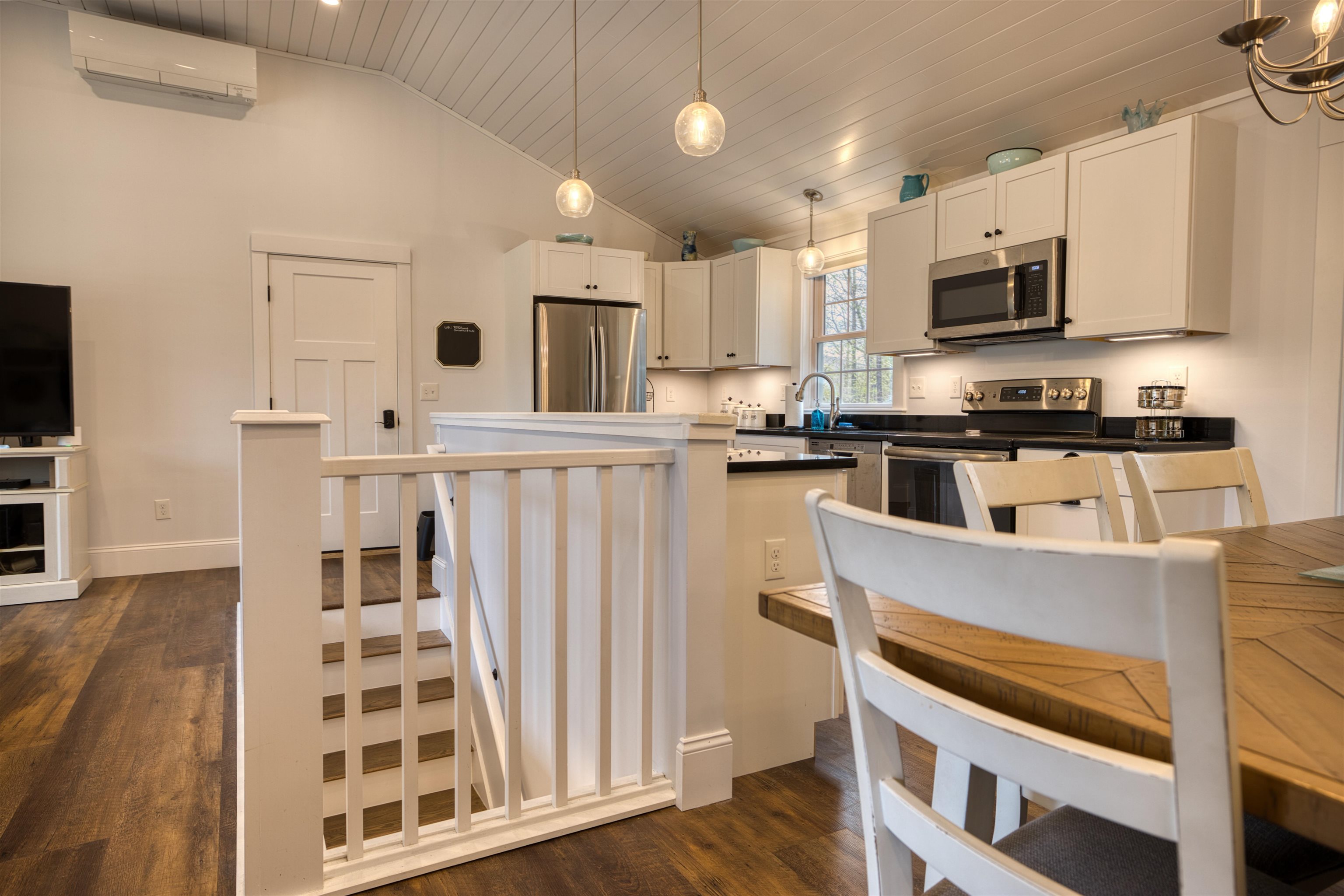 70 Sunset Hill Road Conway, NH 03860 - Photo 10 of 55 Gallery Image 10