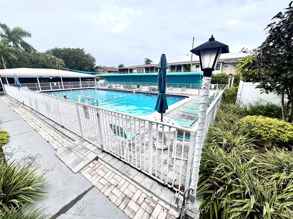 $200,000 | 2151 Northeast 42nd Court, Unit 237, Lighthouse Point, FL 33064