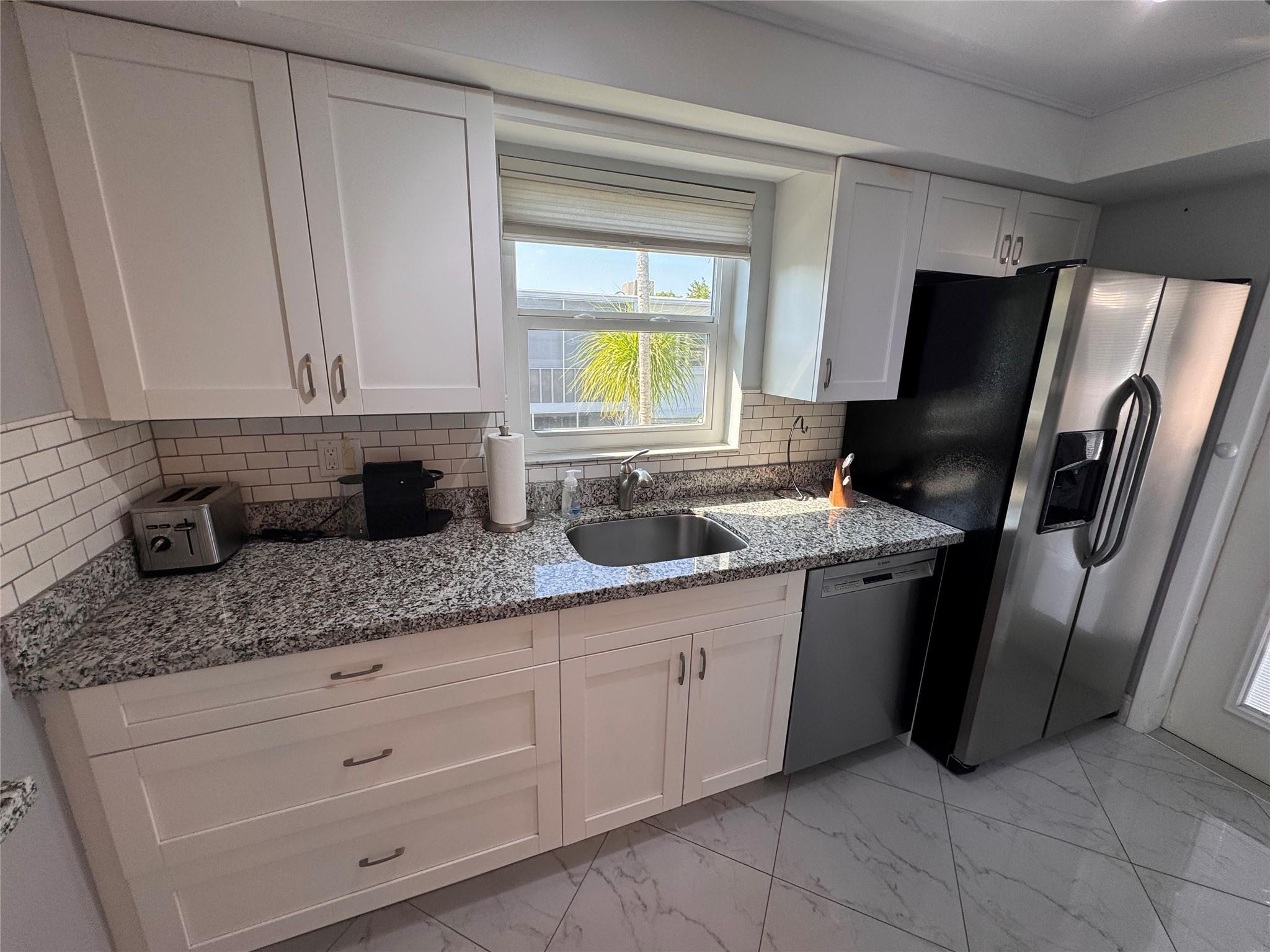 2151 Northeast 42nd Court, Unit 237 Lighthouse Point, FL 33064 - Photo 4 of 29 Photo 4