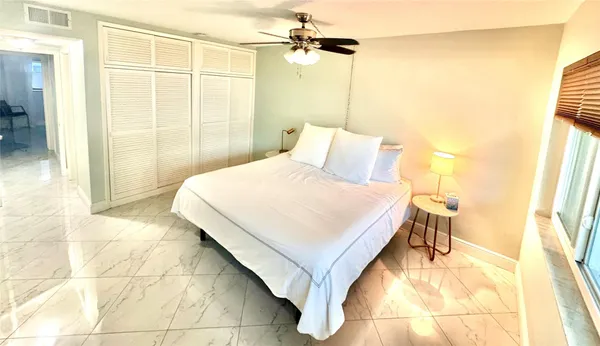 $200,000 | 2151 Northeast 42nd Court, Unit 237, Lighthouse Point, FL 33064