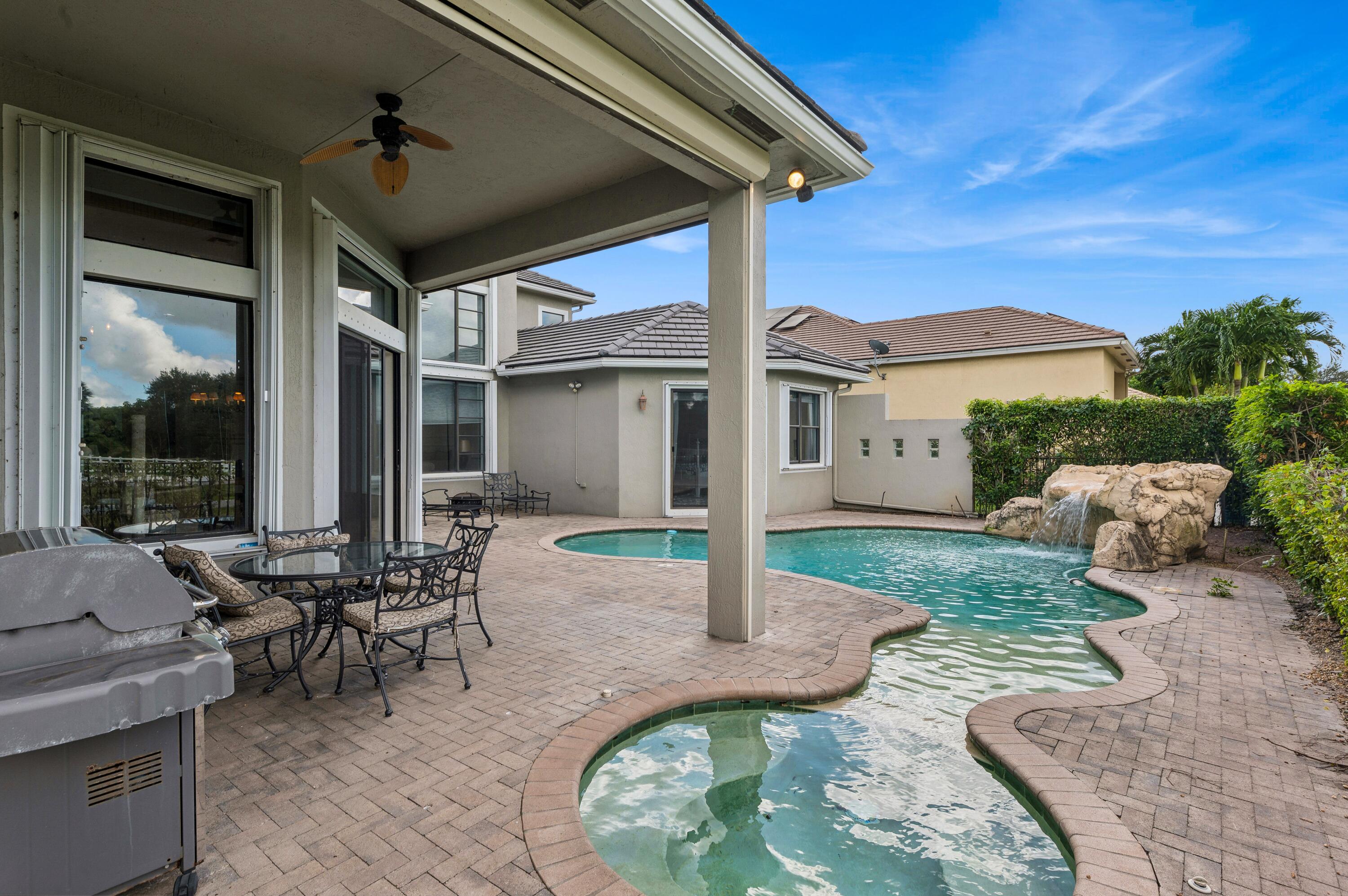 8871 Equus Circle Boynton Beach, FL 33472 - Photo 44 of 64 Pool