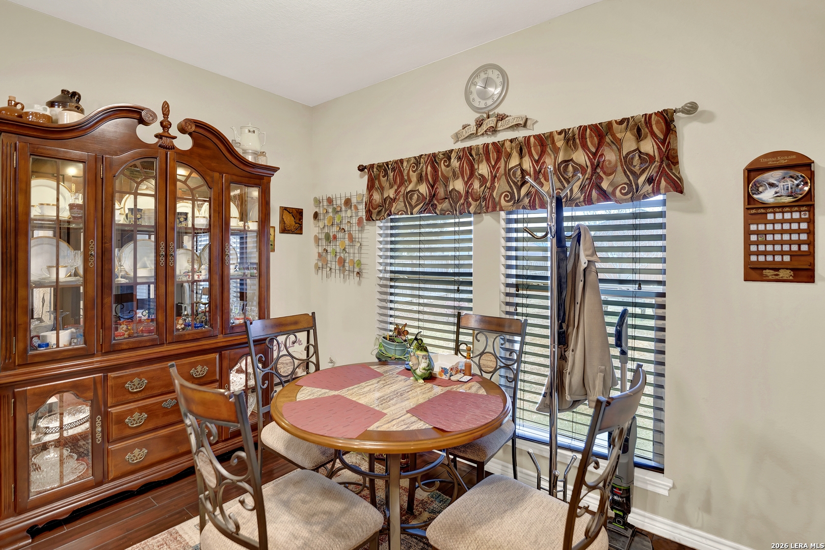 11669 Flores Avenue LaCoste, TX 78039 - Photo 28 of 36 a balcony with table and chairs