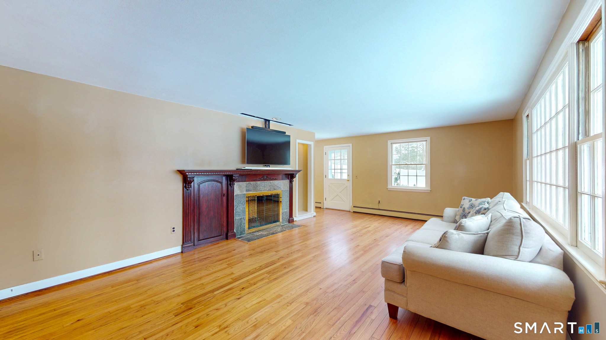 197 Foote Road Glastonbury, CT 06073 - Photo 11 of 40