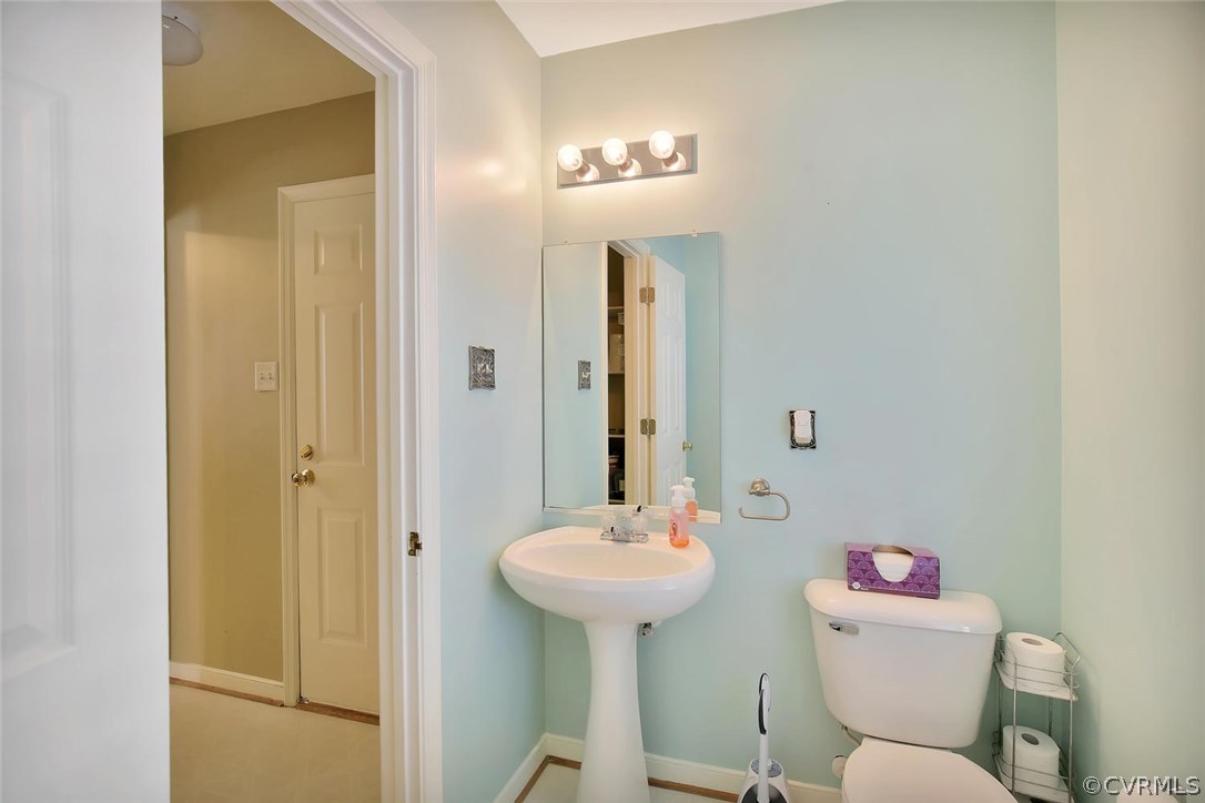 9542 Lockberry Ridge Loop North Chesterfield, VA 23237 - Photo 13 of 25 Gallery Image 13