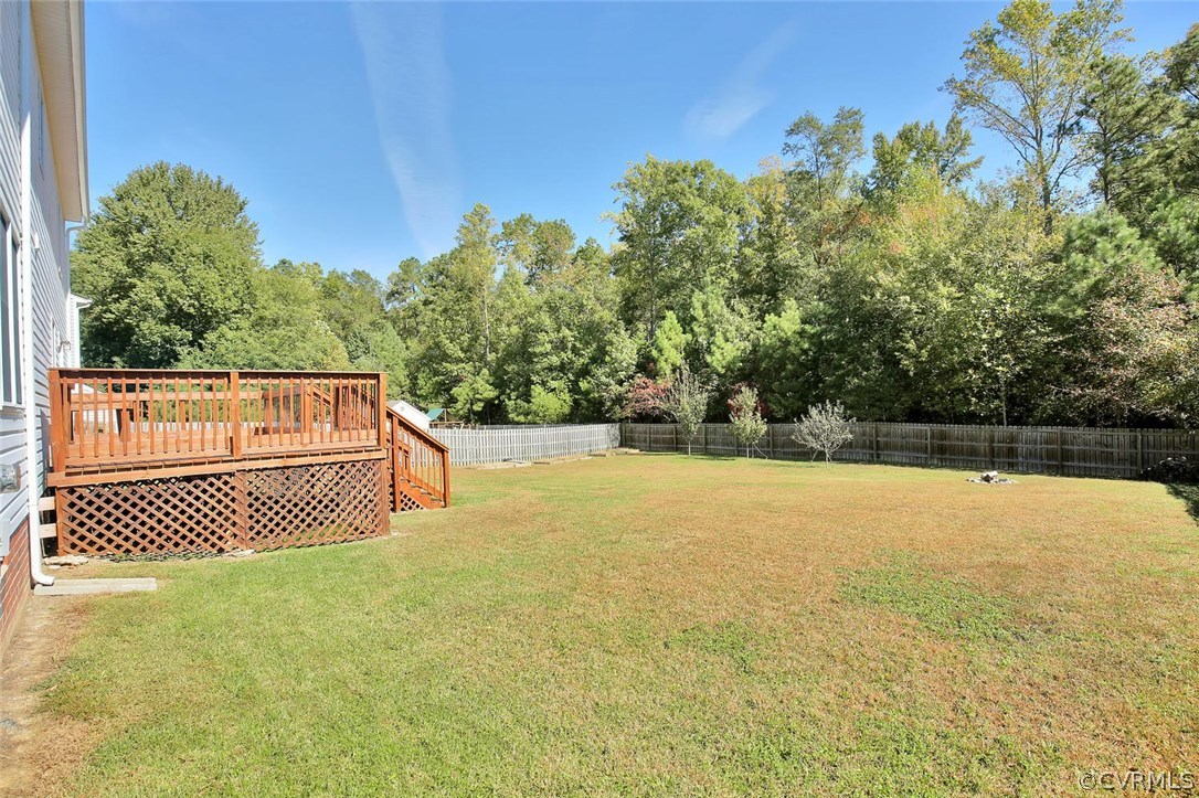 9542 Lockberry Ridge Loop North Chesterfield, VA 23237 - Photo 23 of 25 Gallery Image 23