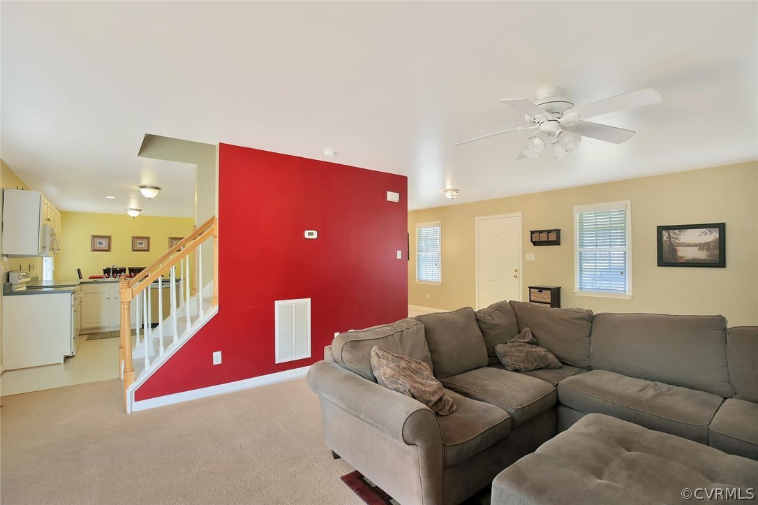 9542 Lockberry Ridge Loop North Chesterfield, VA 23237 - Photo 8 of 25 Gallery Image 8