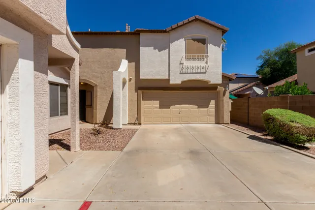 $388,900 | 1480 South Boulder Street, Unit B, Gilbert, AZ 85296