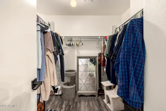 $379,900 | 1480 South Boulder Street, Unit B, Gilbert, AZ 85296