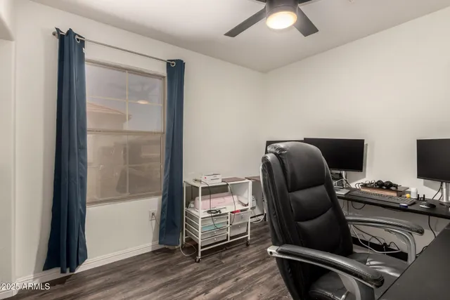 $379,900 | 1480 South Boulder Street, Unit B, Gilbert, AZ 85296