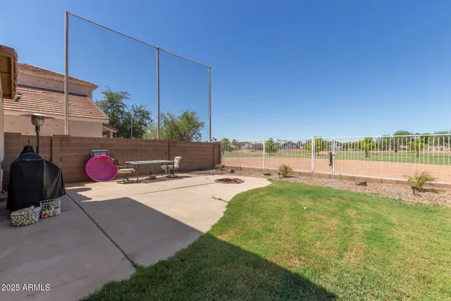 $379,900 | 1480 South Boulder Street, Unit B, Gilbert, AZ 85296