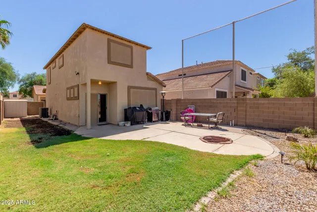 $379,900 | 1480 South Boulder Street, Unit B, Gilbert, AZ 85296