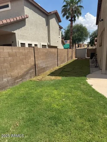 $379,900 | 1480 South Boulder Street, Unit B, Gilbert, AZ 85296