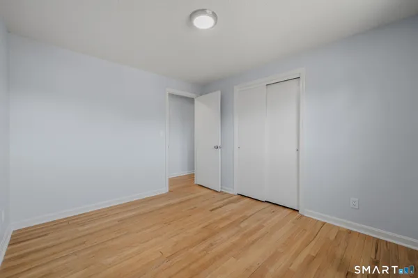 $449,900 | 536 Greenhaven Road, Stonington, CT 06379