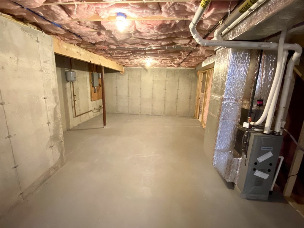 8 Mill Street, Unit B Wareham, MA 02576 - Photo 21 of 30 a view of a room with gym equipment