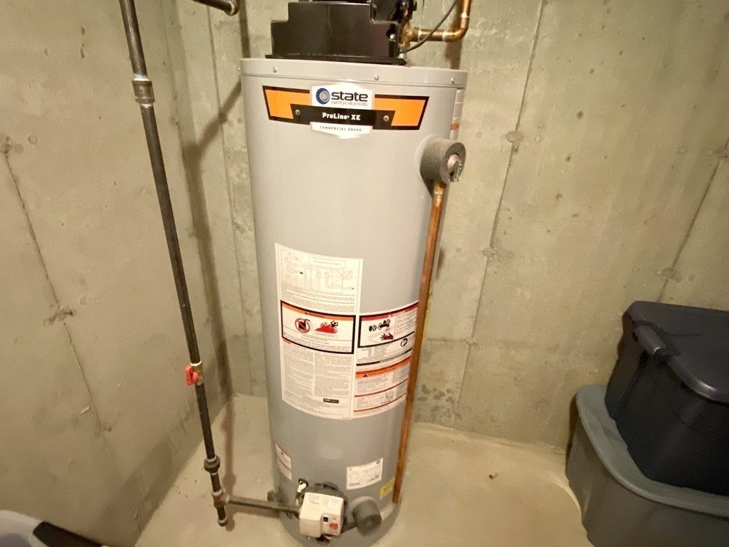 8 Mill Street, Unit B Wareham, MA 02576 - Photo 28 of 30 a utility room with dryer and washer