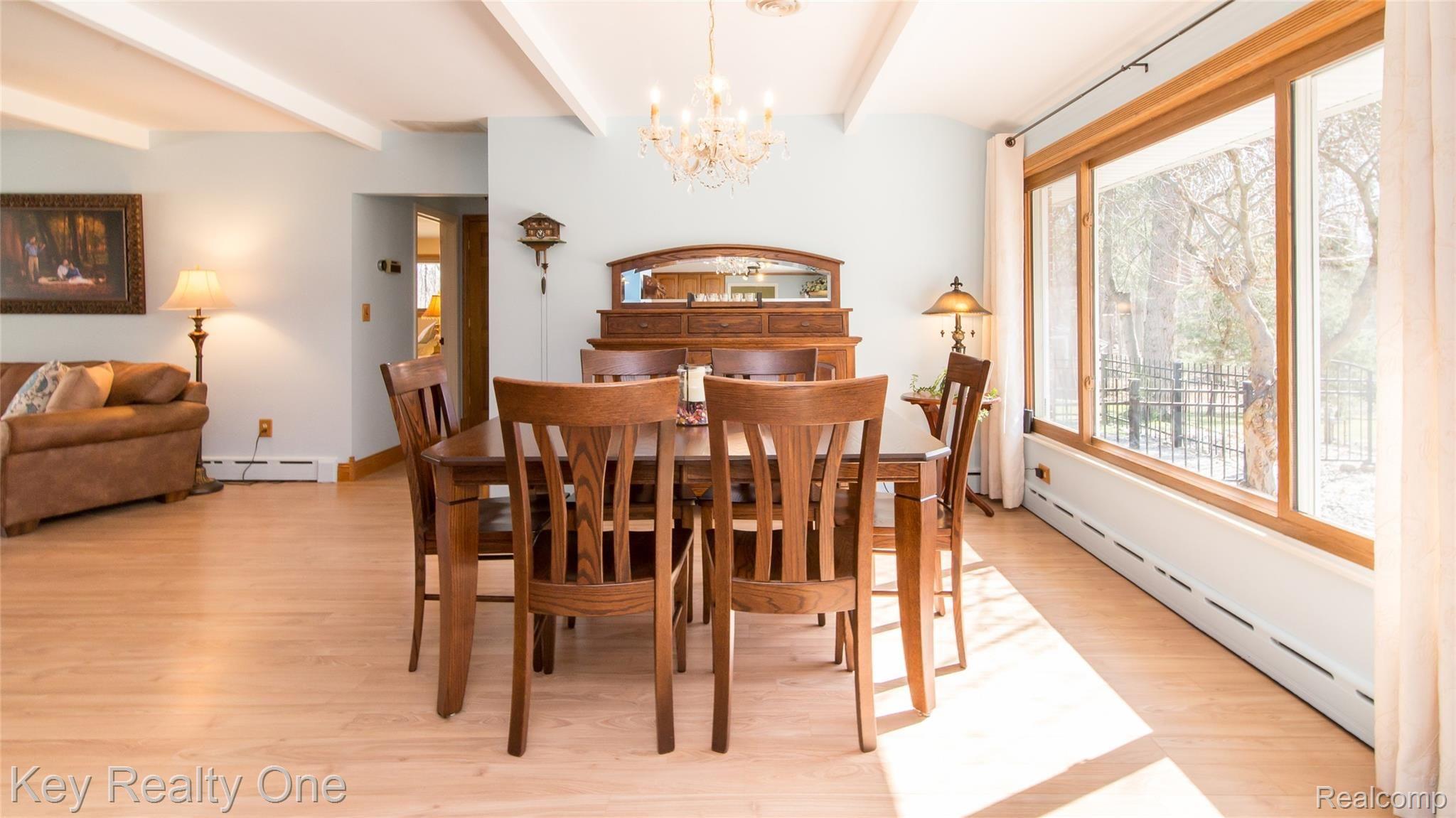 1177 Mill Valley Street Rochester, MI 48306 - Photo 8 of 28 046_47.jpg