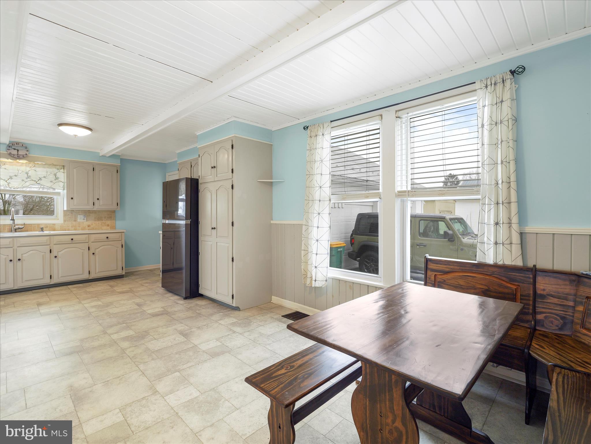 5825 Front Street Chambersburg, PA 17202 - Photo 10 of 37 a view of an empty room with a window