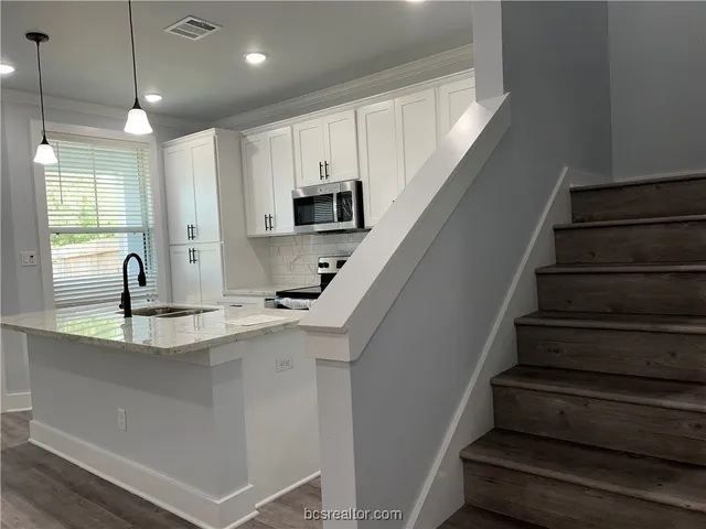 $2,780 | 1409 Ailin Drive, College Station, TX 77845