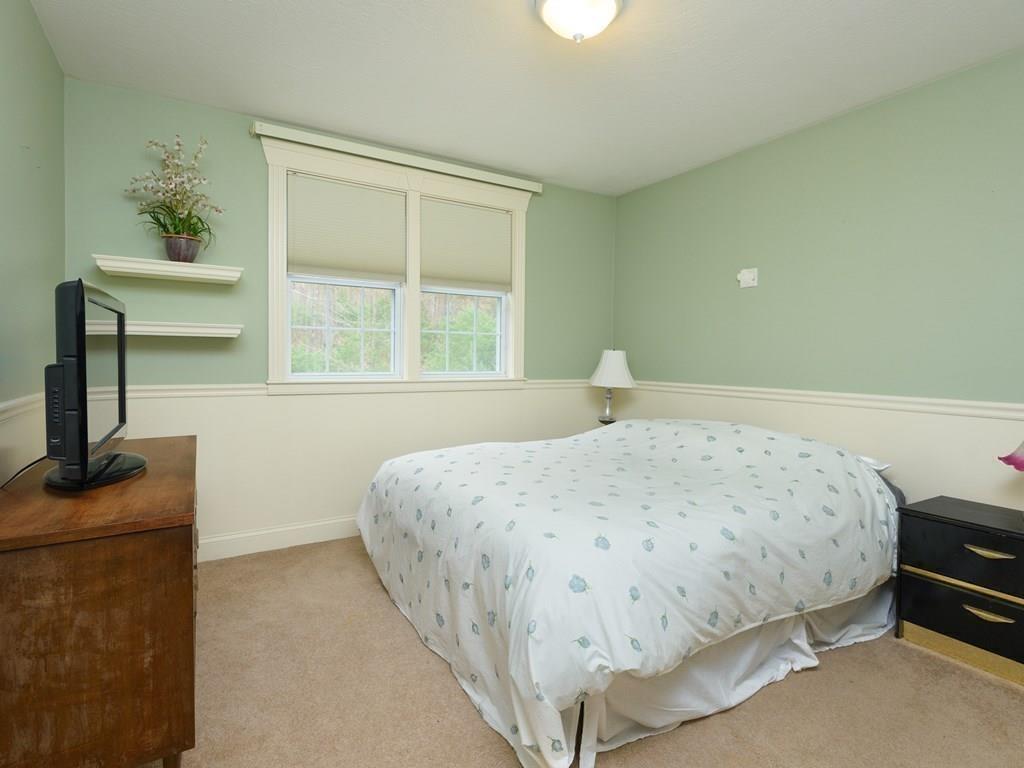 210 Brookfield Road Sturbridge, MA 01518 - Photo 23 of 28