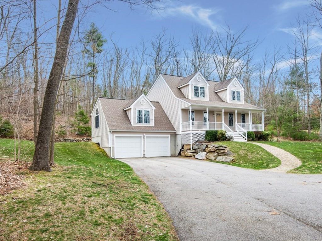 210 Brookfield Road Sturbridge, MA 01518 - Photo 3 of 28