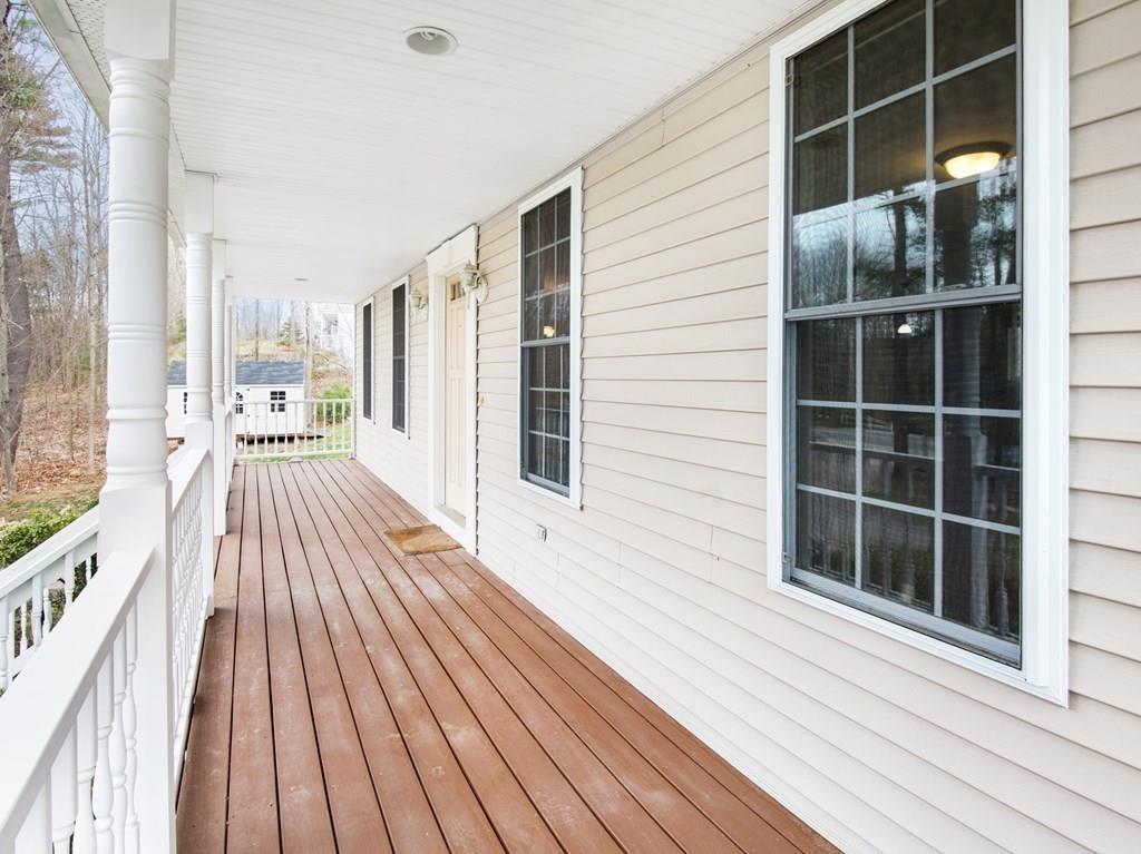 210 Brookfield Road Sturbridge, MA 01518 - Photo 4 of 28