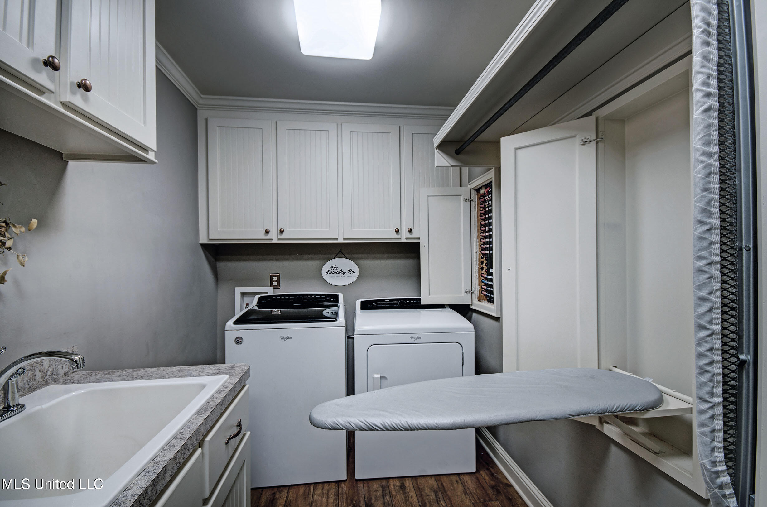 329 County Line Road Mendenhall, MS 39114 - Photo 57 of 77 Laundry