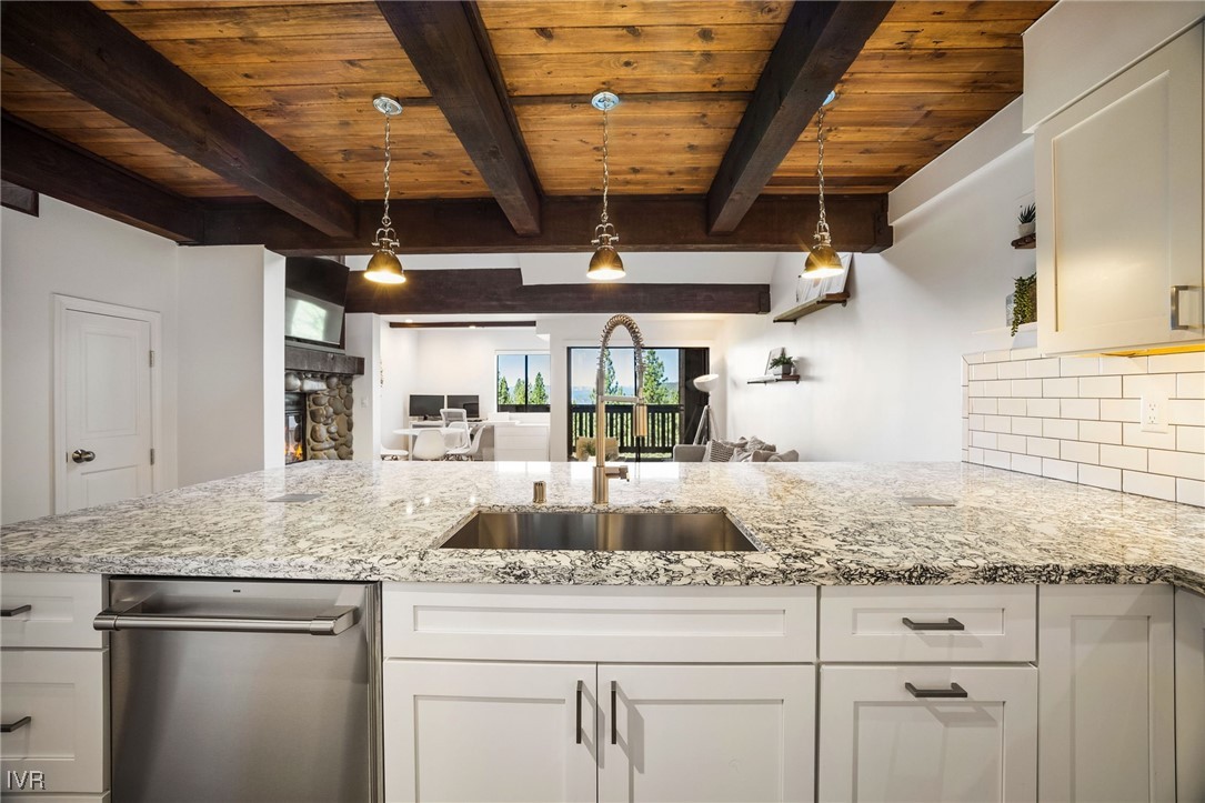 335 Ski Way, Unit 350 Incline Village, NV 89451 - Photo 11 of 38 Gallery Image 11
