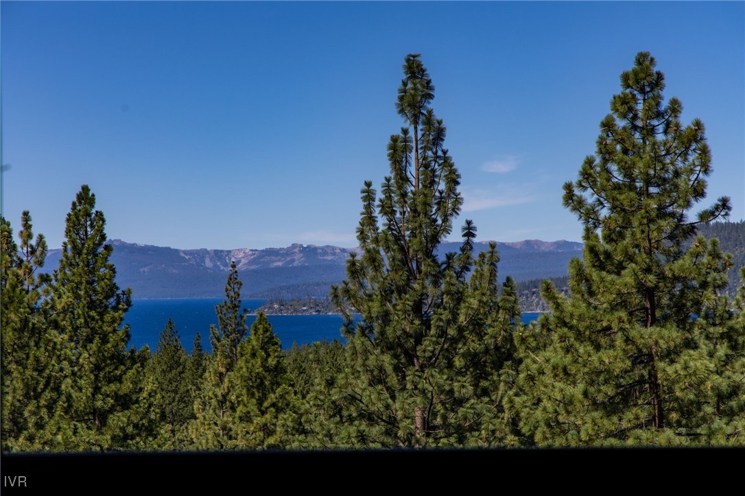 335 Ski Way, Unit 350 Incline Village, NV 89451 - Photo 2 of 38 Gallery Image 2