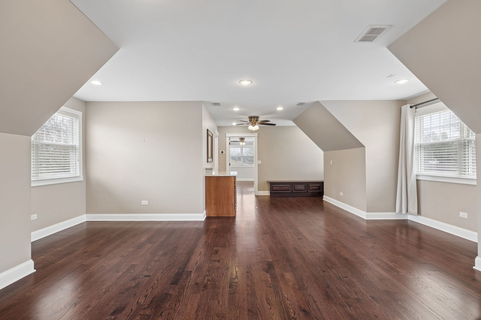 17546 Woodbrook Lane Lockport, IL 60441 - Photo 25 of 46