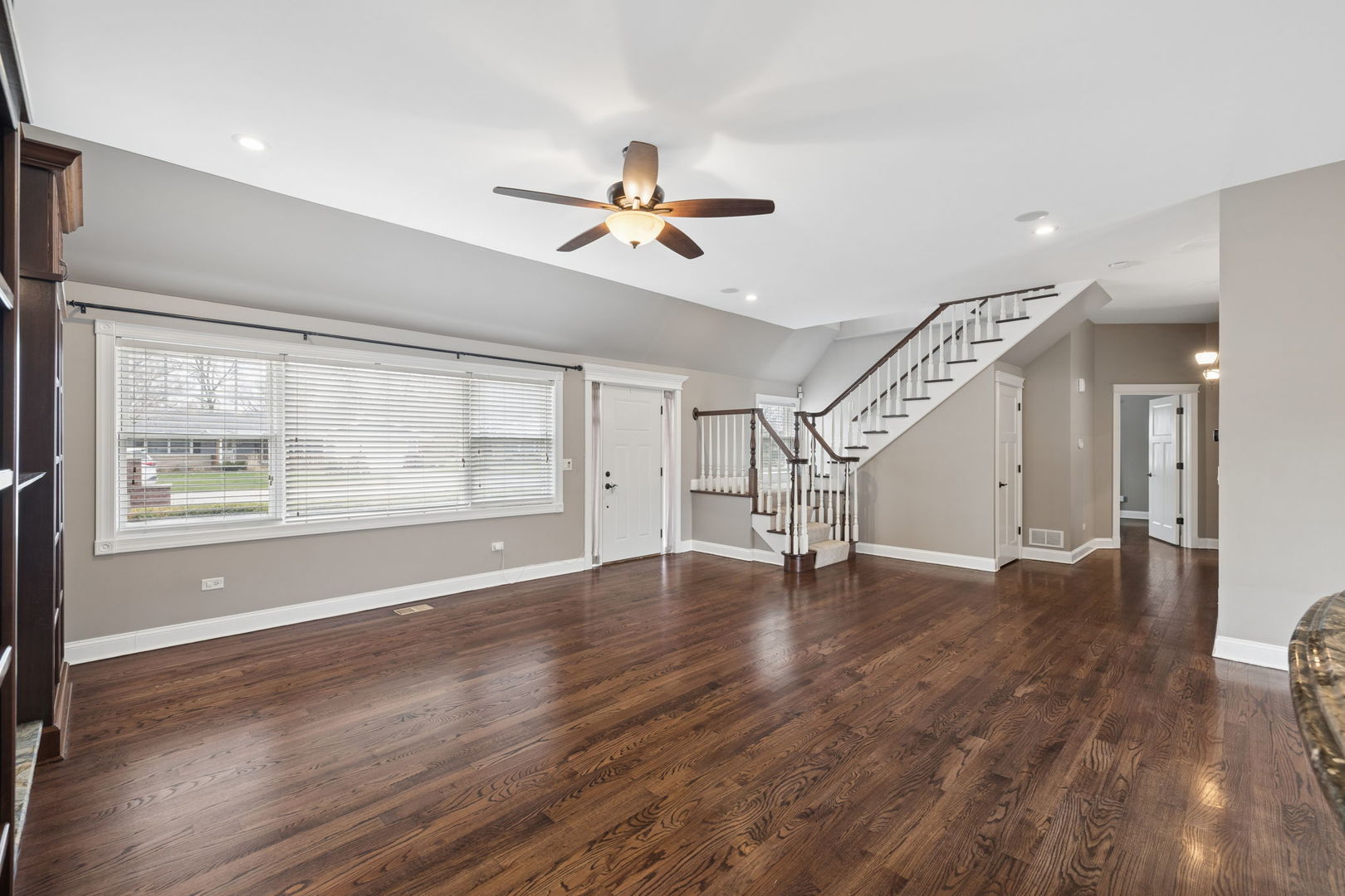 17546 Woodbrook Lane Lockport, IL 60441 - Photo 6 of 46