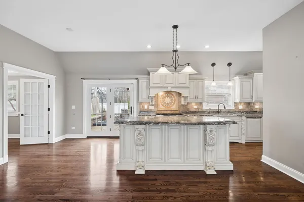 $589,000 | 17546 Woodbrook Lane, Lockport, IL 60441